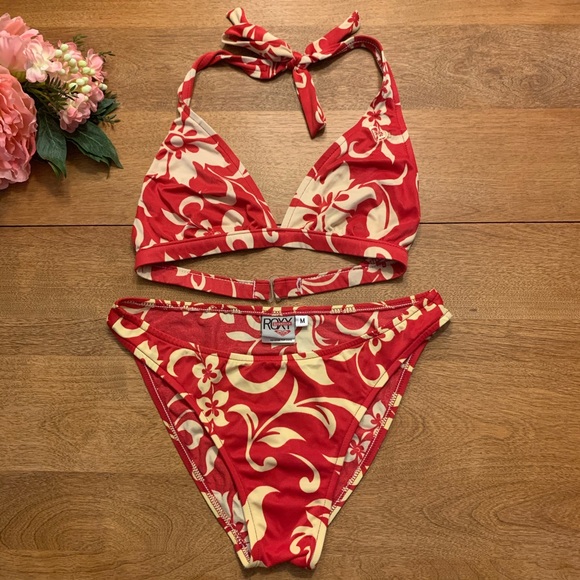 hawaiian print bikini